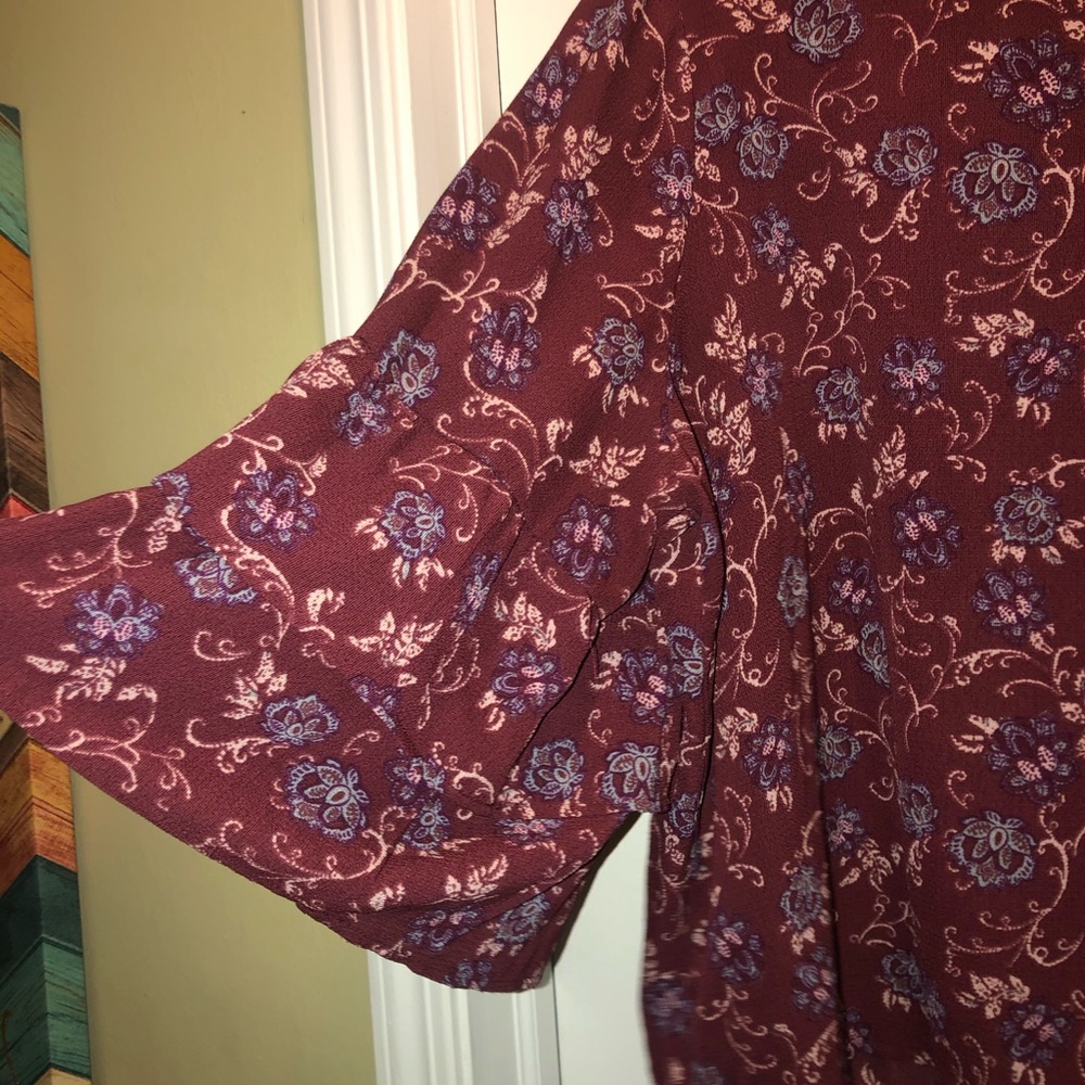 Blouse - Picture 2 of 4